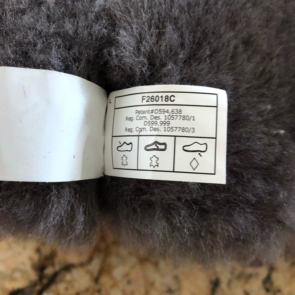 UGG Grey Bailey Button Boots Original Ugg Box & Tissue NWT - Picture 7 of 15